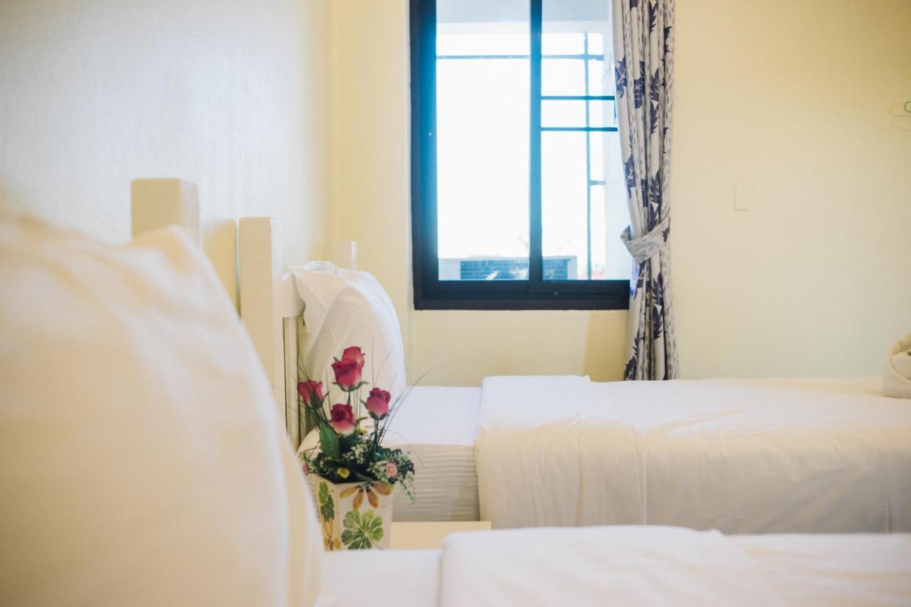 होटल Kristi House (adults Only) 3*